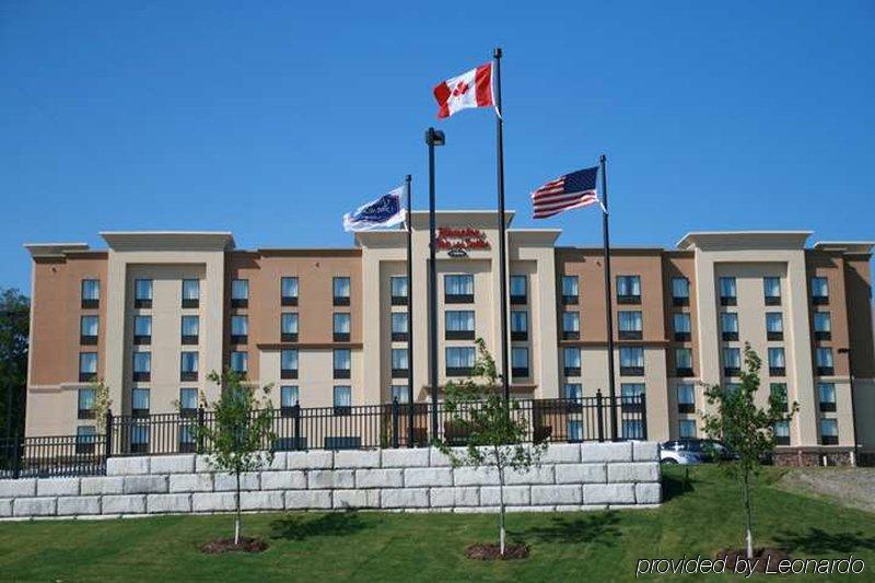 Hampton Inn & Suites By Hilton Barrie Ngoại thất bức ảnh