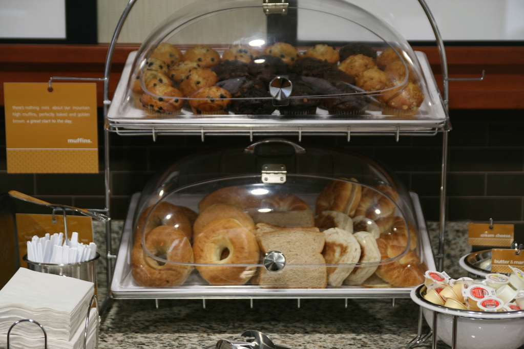 Hampton Inn & Suites By Hilton Barrie Nhà hàng bức ảnh